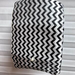 Zig Zag Rollz jewelry travel roll,